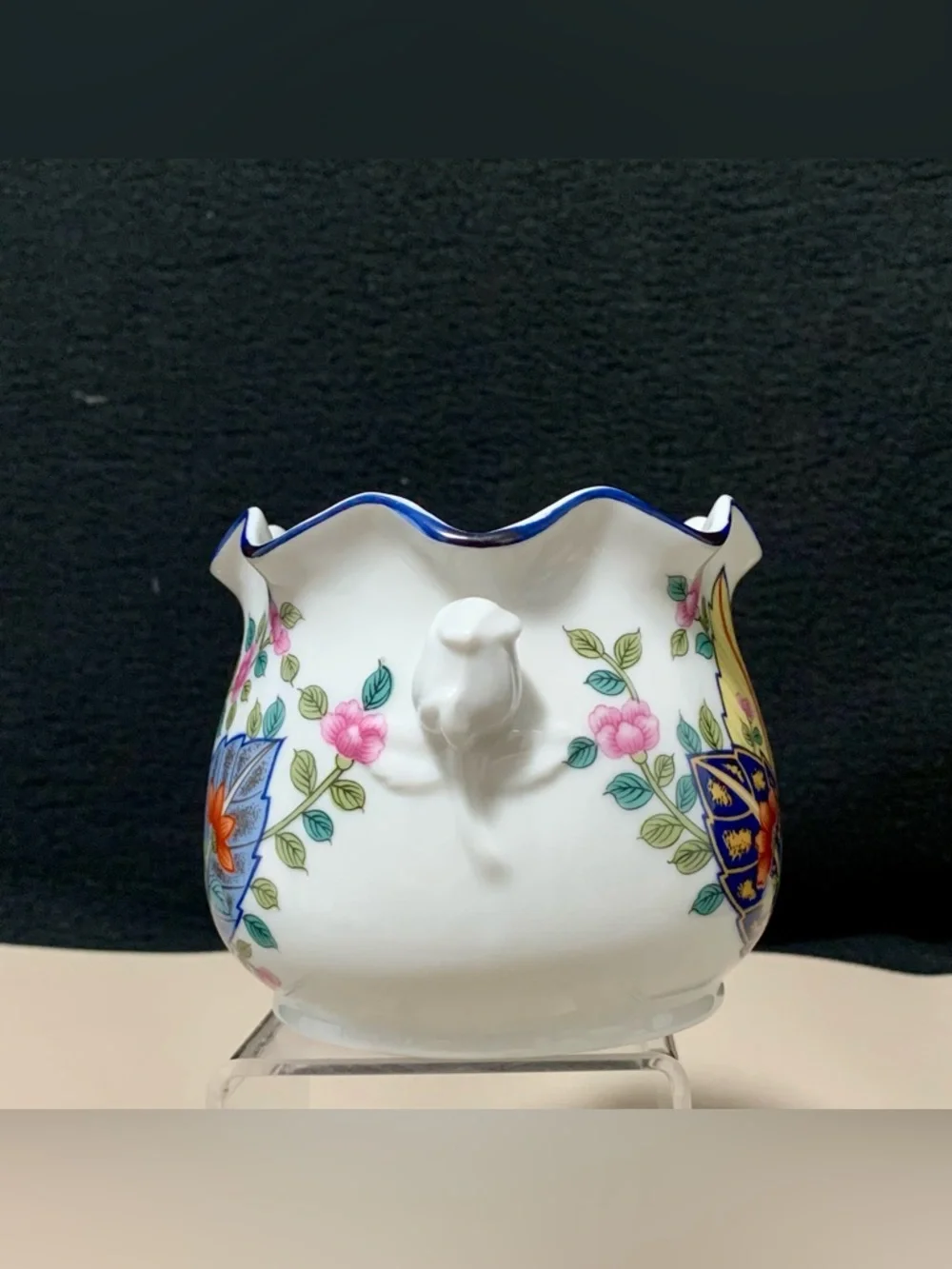 🔍 Vintage Seymour Mann “Tobacco Leaf” Fine China Cachepot / Planter – 1970s